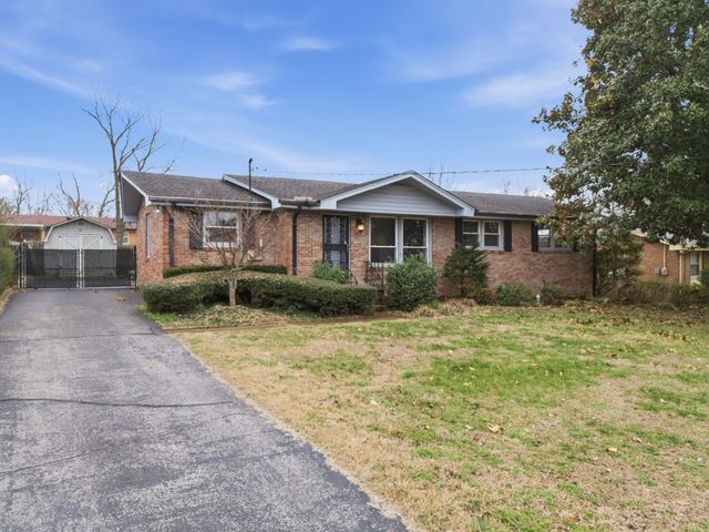 8310 Luree Ln, Hermitage, TN 37076