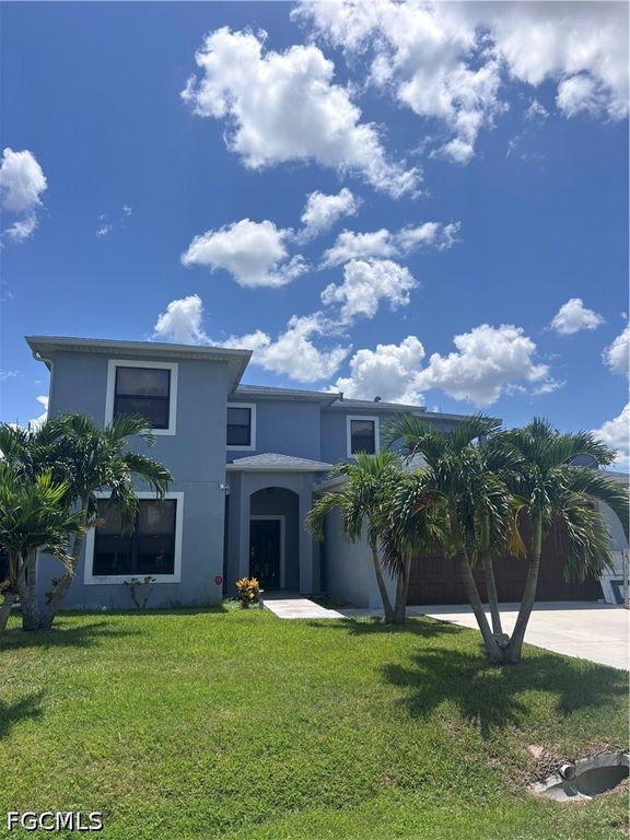 2360 Burton AVE, Fort Myers, FL 33907