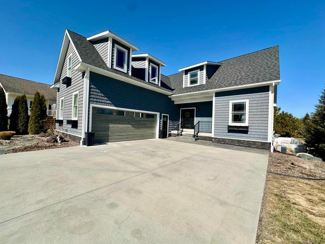 12091 E Tuscola Road, Frankenmuth, MI 48734