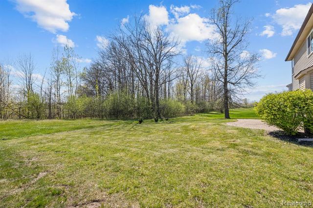 43529 S Timberview Drive, Van Buren, MI 48111