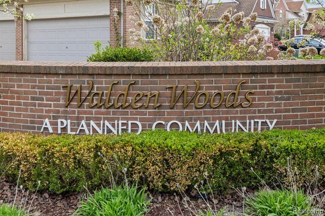 43529 S Timberview Drive, Van Buren, MI 48111