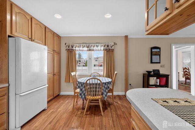 20 Fairfield Road, East Brunswick, NJ 08816