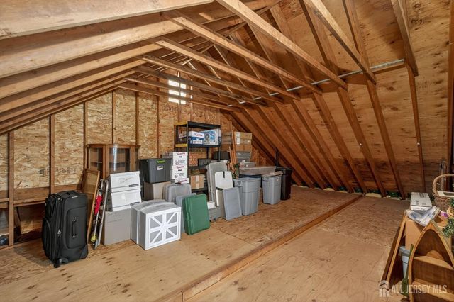 20 Fairfield Road, East Brunswick, NJ 08816