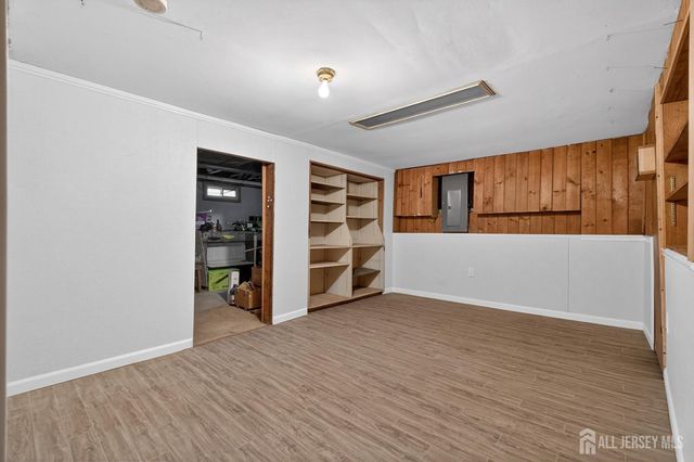 20 Fairfield Road, East Brunswick, NJ 08816