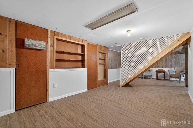 20 Fairfield Road, East Brunswick, NJ 08816