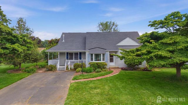 20 Fairfield Road, East Brunswick, NJ 08816