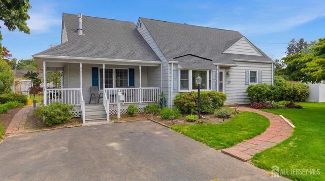 20 Fairfield Road, East Brunswick, NJ 08816