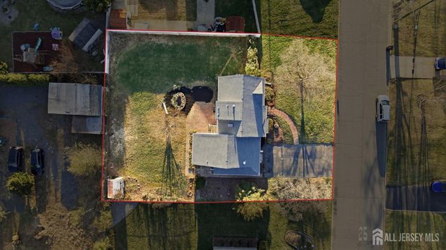 20 Fairfield Road, East Brunswick, NJ 08816