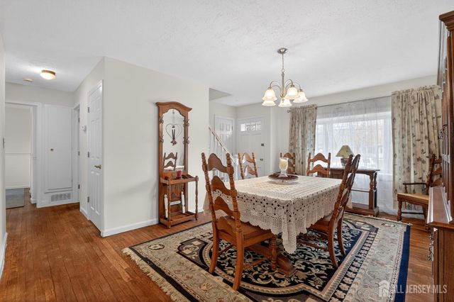 20 Fairfield Road, East Brunswick, NJ 08816