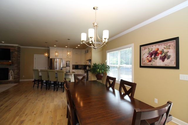 725 Lick Creek Rd, Hartsville, TN 37074