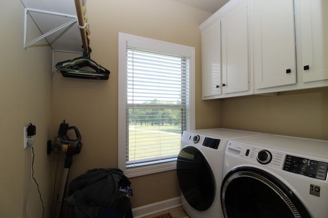 725 Lick Creek Rd, Hartsville, TN 37074