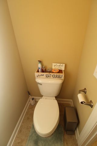 725 Lick Creek Rd, Hartsville, TN 37074