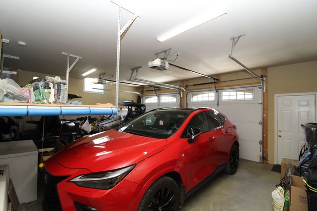 725 Lick Creek Rd, Hartsville, TN 37074