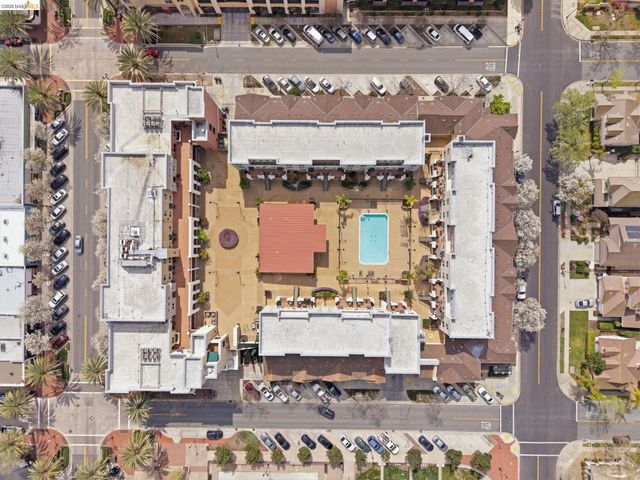 88 E 6Th St 313, Pittsburg, CA 94565