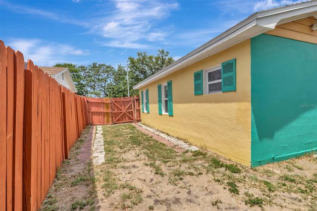 1223 UNION STREET, Clearwater, FL 33755