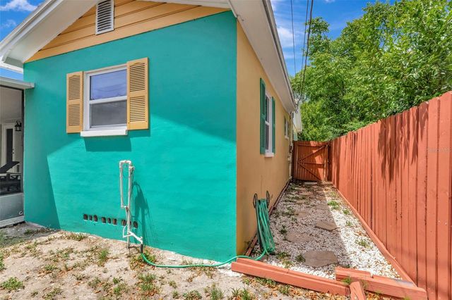 1223 UNION STREET, Clearwater, FL 33755