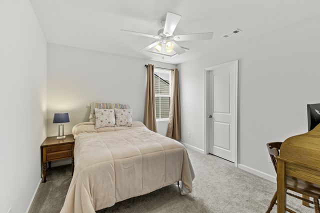 1066 Cone Blvd, Nashville, TN 37207