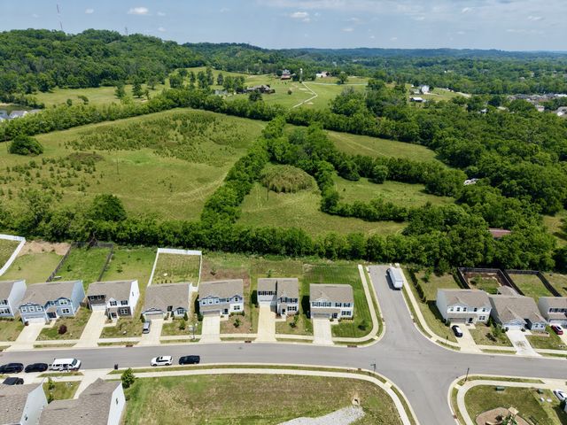 1066 Cone Blvd, Nashville, TN 37207
