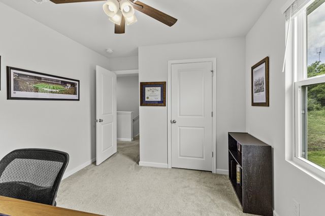 1066 Cone Blvd, Nashville, TN 37207