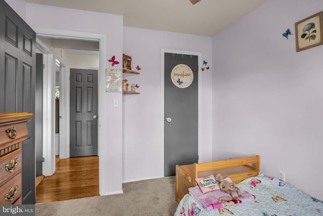 5224 OXFORD DR, Mechanicsburg, PA 17055