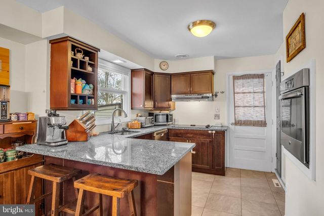 5224 OXFORD DR, Mechanicsburg, PA 17055