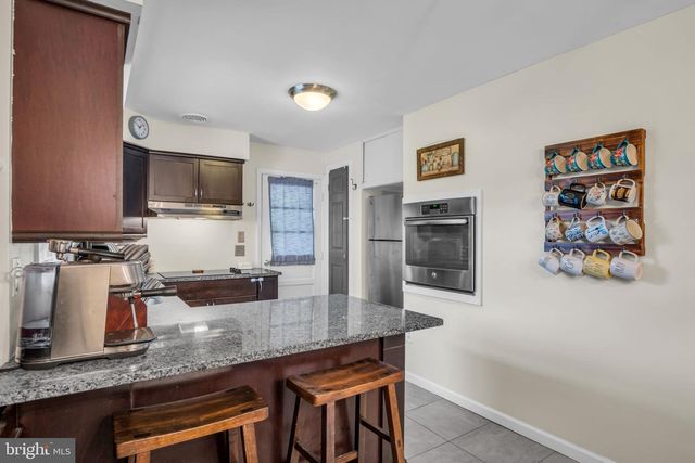 5224 OXFORD DR, Mechanicsburg, PA 17055