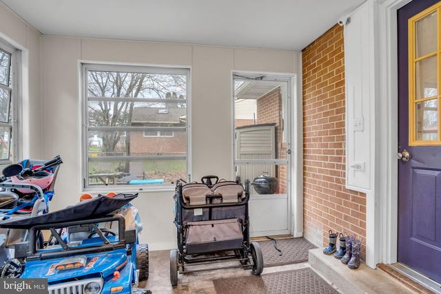 5224 OXFORD DR, Mechanicsburg, PA 17055
