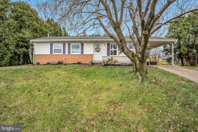 5224 OXFORD DR, Mechanicsburg, PA 17055