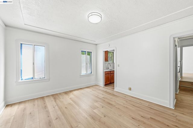 1829 E 22nd St, Oakland, CA 94606