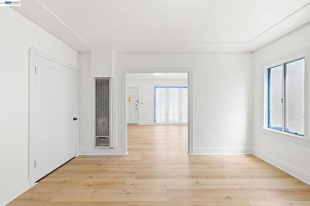 1829 E 22nd St, Oakland, CA 94606