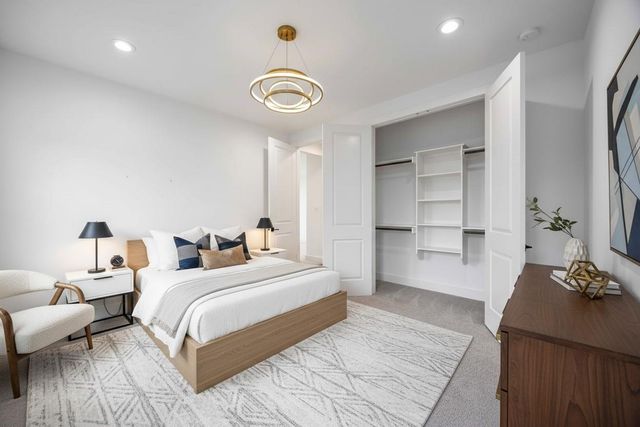 2215 Mansfield Street, Houston, TX 77091