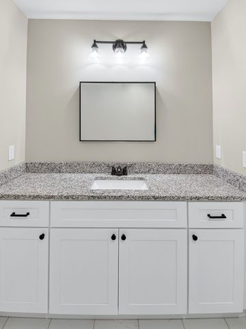 621 Womack Rd, Bethpage, TN 37022