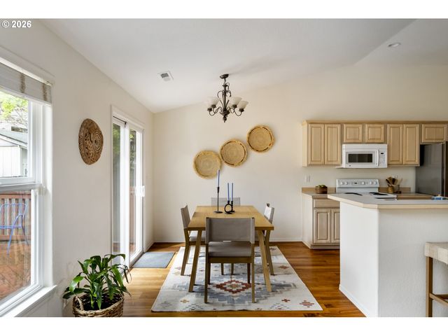 17001 Se 6TH St, Vancouver, WA 98684