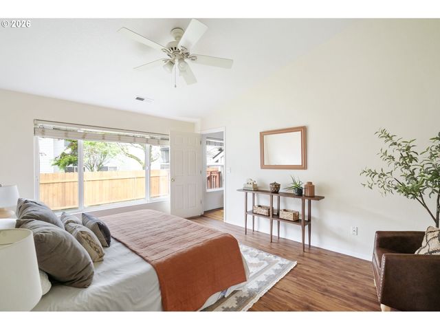 17001 Se 6TH St, Vancouver, WA 98684