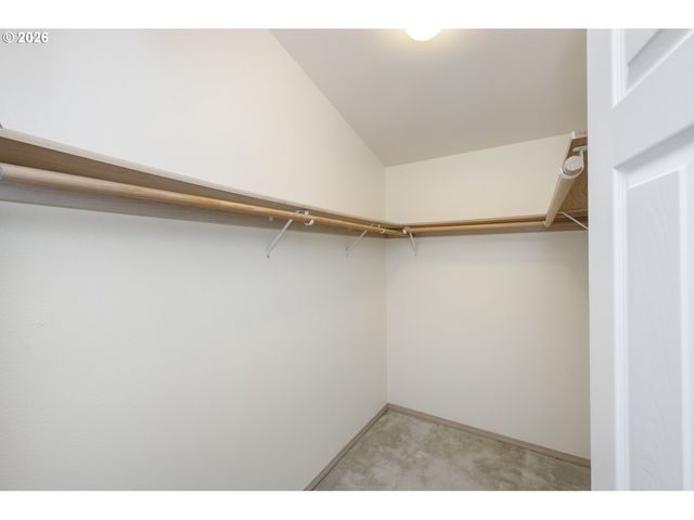 17001 Se 6TH St, Vancouver, WA 98684