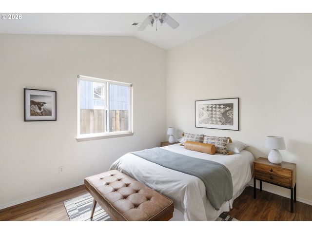 17001 Se 6TH St, Vancouver, WA 98684