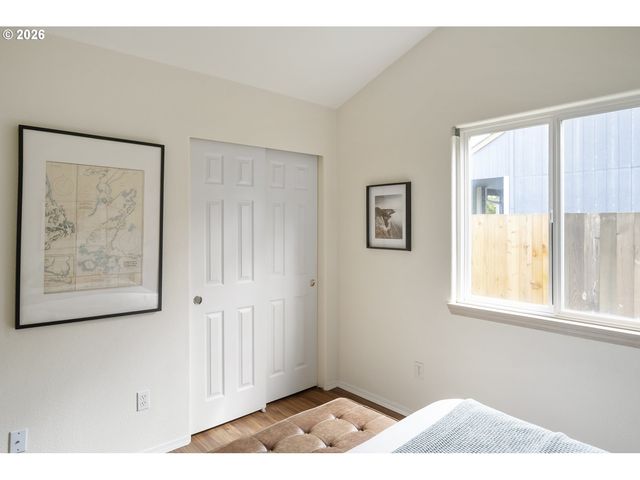 17001 Se 6TH St, Vancouver, WA 98684