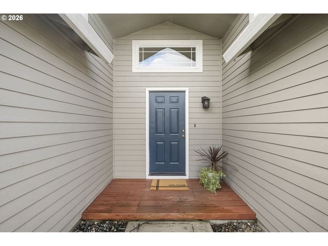 17001 Se 6TH St, Vancouver, WA 98684