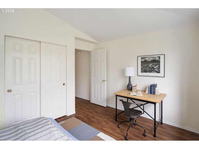 17001 Se 6TH St, Vancouver, WA 98684