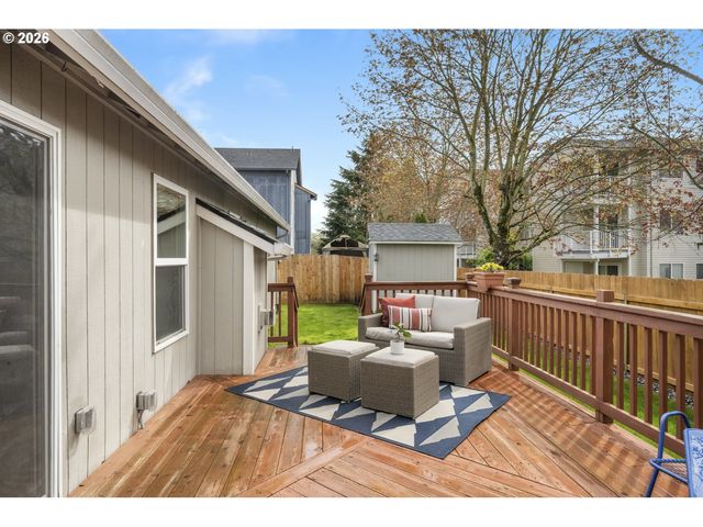 17001 Se 6TH St, Vancouver, WA 98684