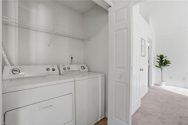 2077 Maple Leaf CRES, Suffolk, VA 23434