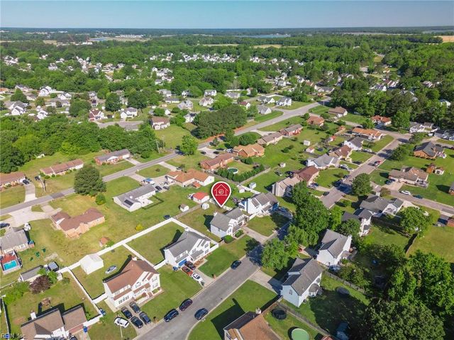 2077 Maple Leaf CRES, Suffolk, VA 23434