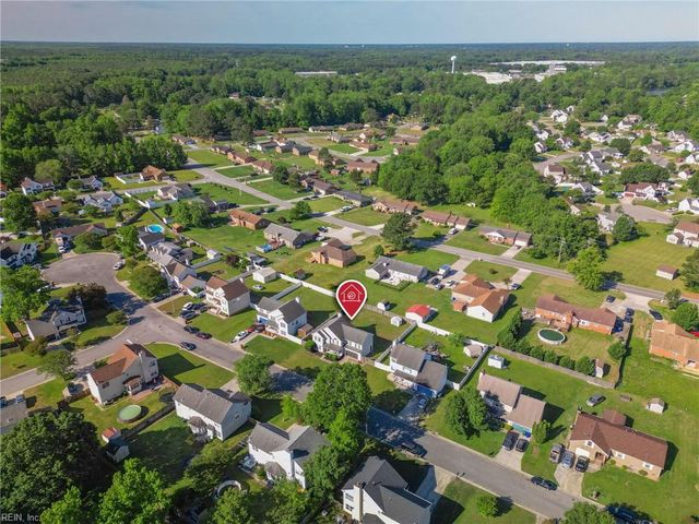2077 Maple Leaf CRES, Suffolk, VA 23434