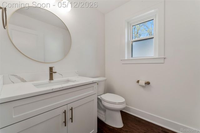1303 Mohawk Avenue, Royal Oak, MI 48067