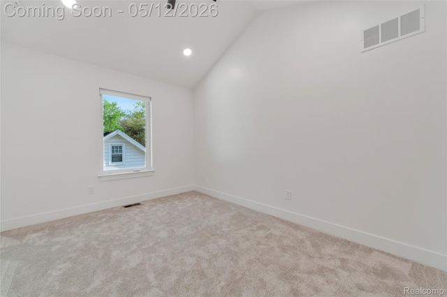 1303 Mohawk Avenue, Royal Oak, MI 48067
