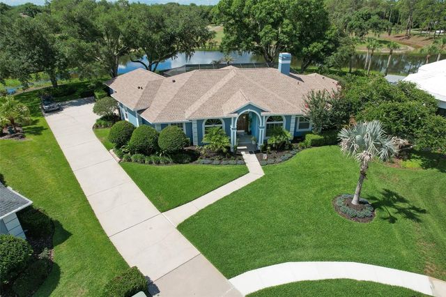 5103 BROKEN SOUND LANE, Valrico, FL 33596