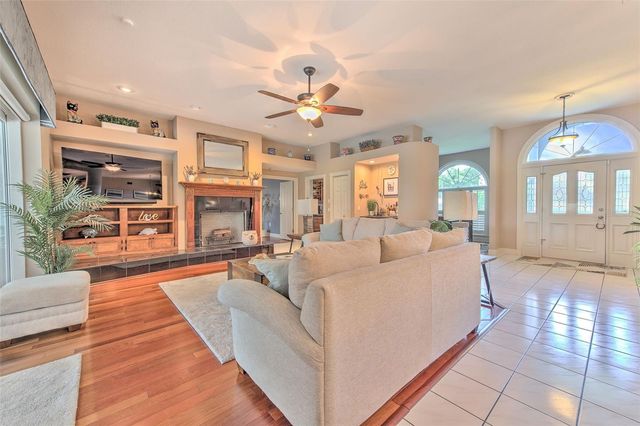 5103 BROKEN SOUND LANE, Valrico, FL 33596
