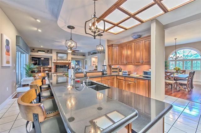 5103 BROKEN SOUND LANE, Valrico, FL 33596