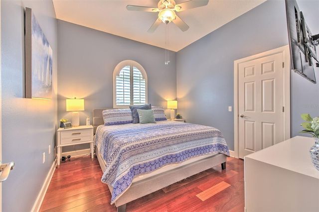 5103 BROKEN SOUND LANE, Valrico, FL 33596