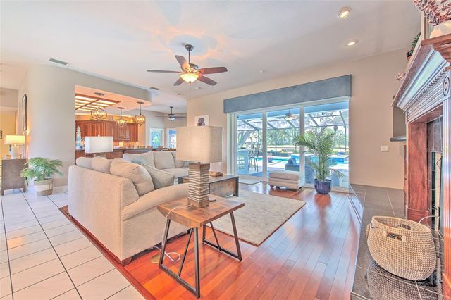 5103 BROKEN SOUND LANE, Valrico, FL 33596